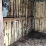Schuppen Links (mit Boden)